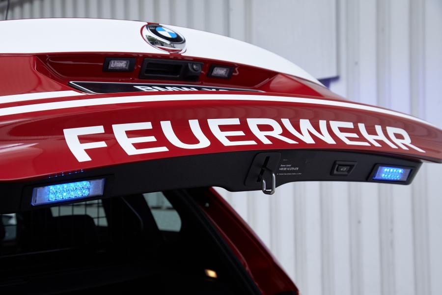 Детали экстерьера BMW X3 xDrive20d M Sport Feuerwehr (F25) 2016 года  (фото 17 из 17)